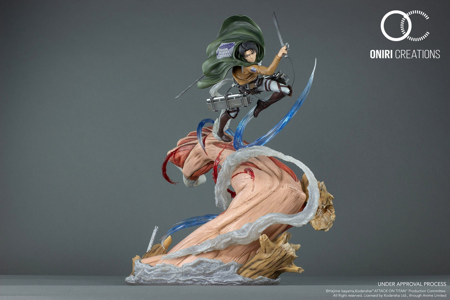 Figurine Attaque des Titans -  Livaï vs Titan Féminin