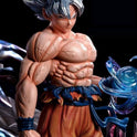 Figurine Dragon Ball Z - Goku Ultra Instinct - Anime Town