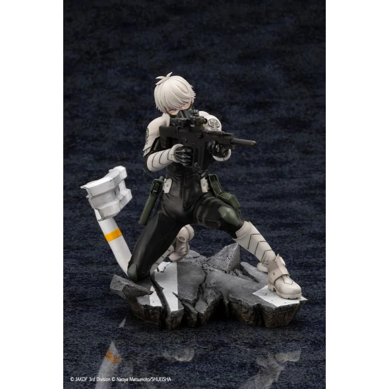 Figurine Kaiju No. 8 -  Reno  L'Officier des Forces de Défense