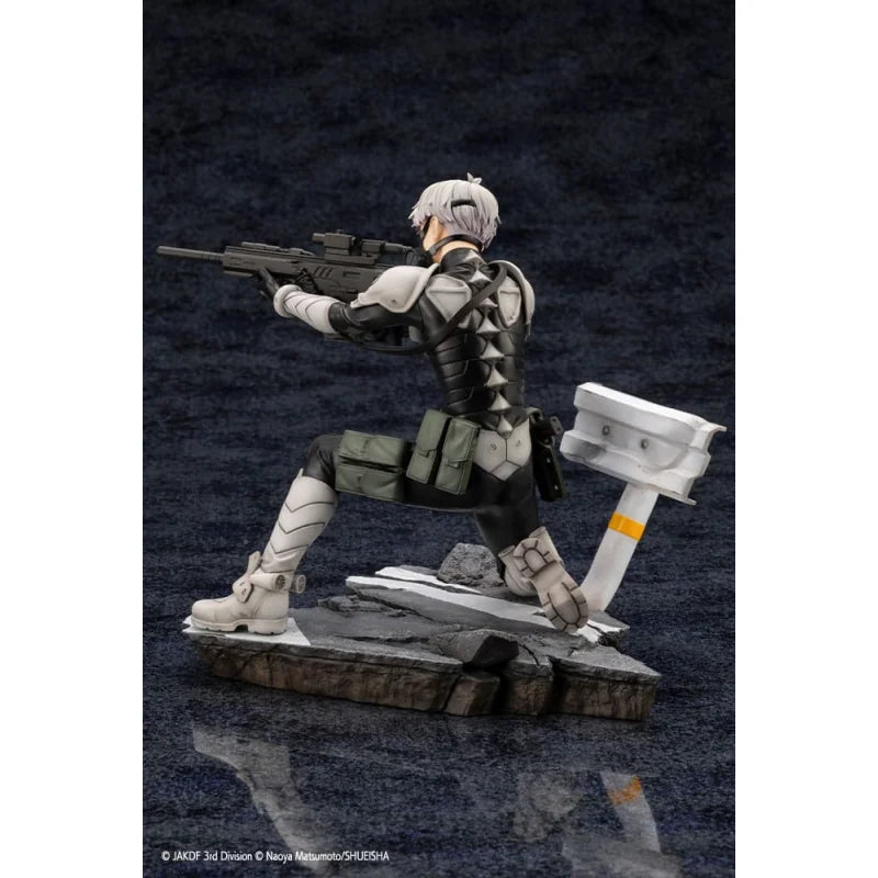 Figurine Kaiju No. 8 -  Reno  L'Officier des Forces de Défense